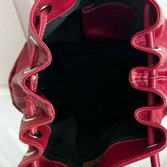 Red Leather Pouch Double Handle Draw String Handbag - Picture 5 of 6